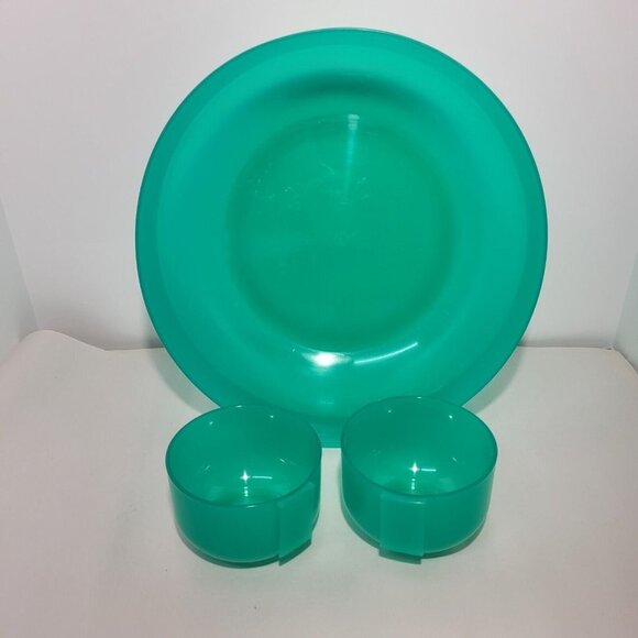 Grilla Gear Plastic Chip and Dip Bowl 3pc Green. - Picture 3 of 5